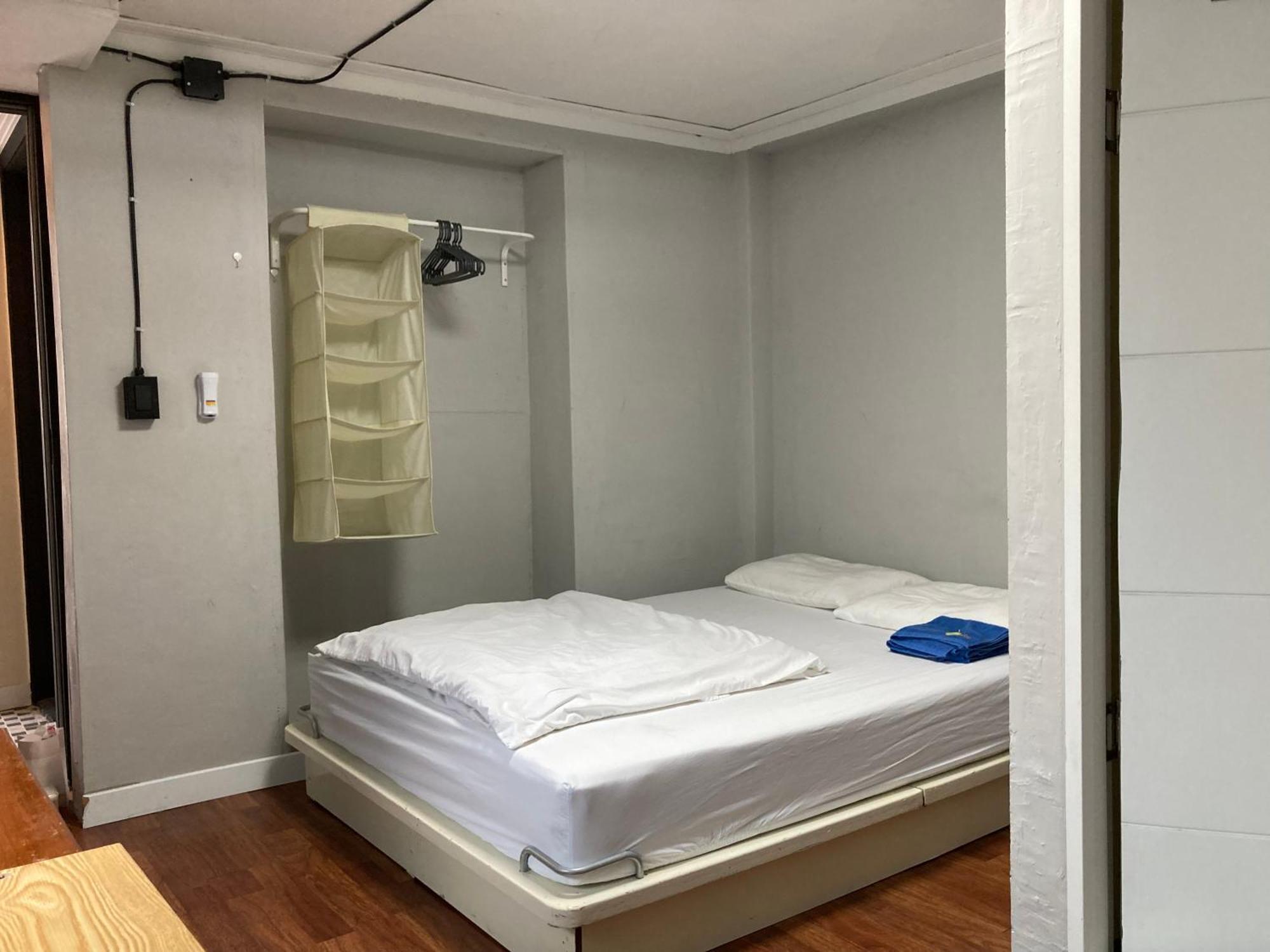Itaewon Hostel *